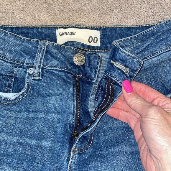 Garage Stretch Girlfriend Jeans Size 00 - Picture 3 of 11